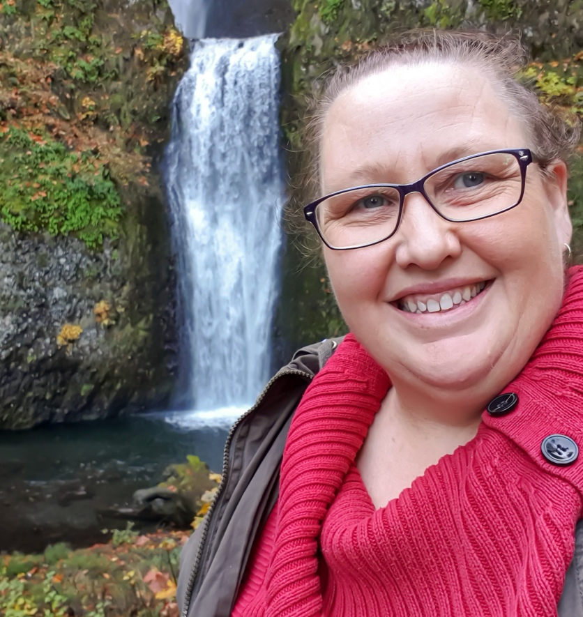 Chasing waterfalls in Oregon
